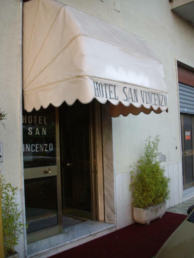 Hotel San Vincenzo Soverato Marina Eksteriør billede