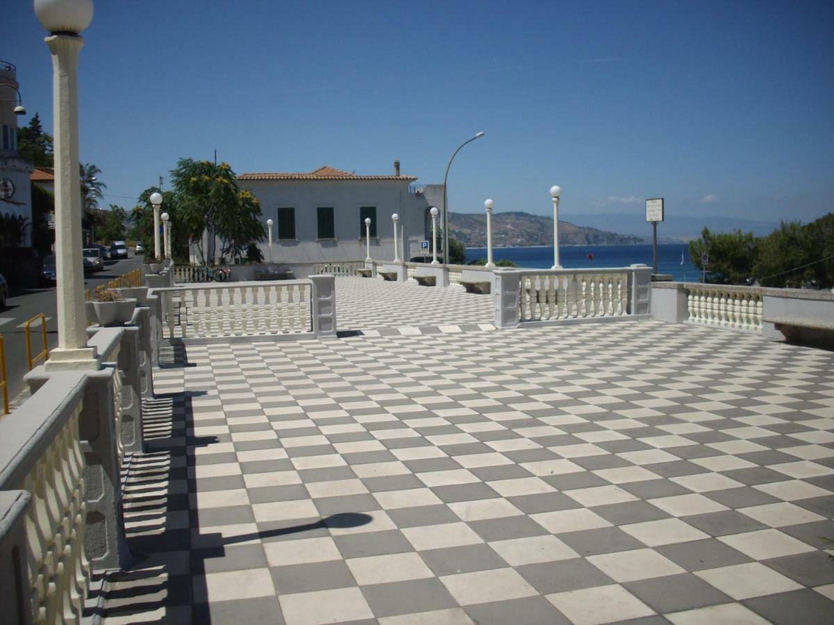 Hotel San Vincenzo Soverato Marina Eksteriør billede