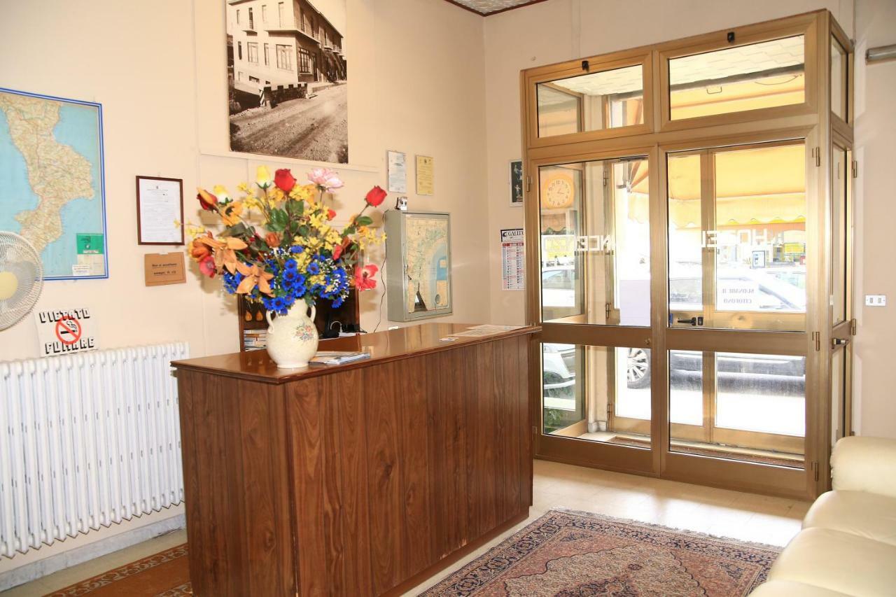 Hotel San Vincenzo Soverato Marina Eksteriør billede