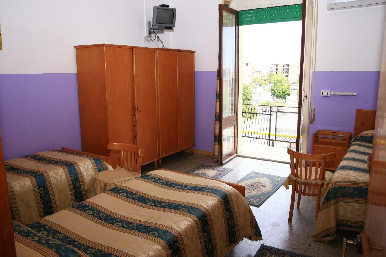 Hotel San Vincenzo Soverato Marina Eksteriør billede